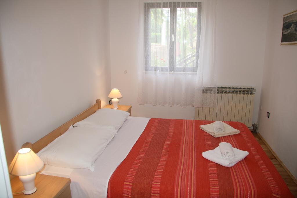 קרק Apartments Karabaic Krk מראה חיצוני תמונה