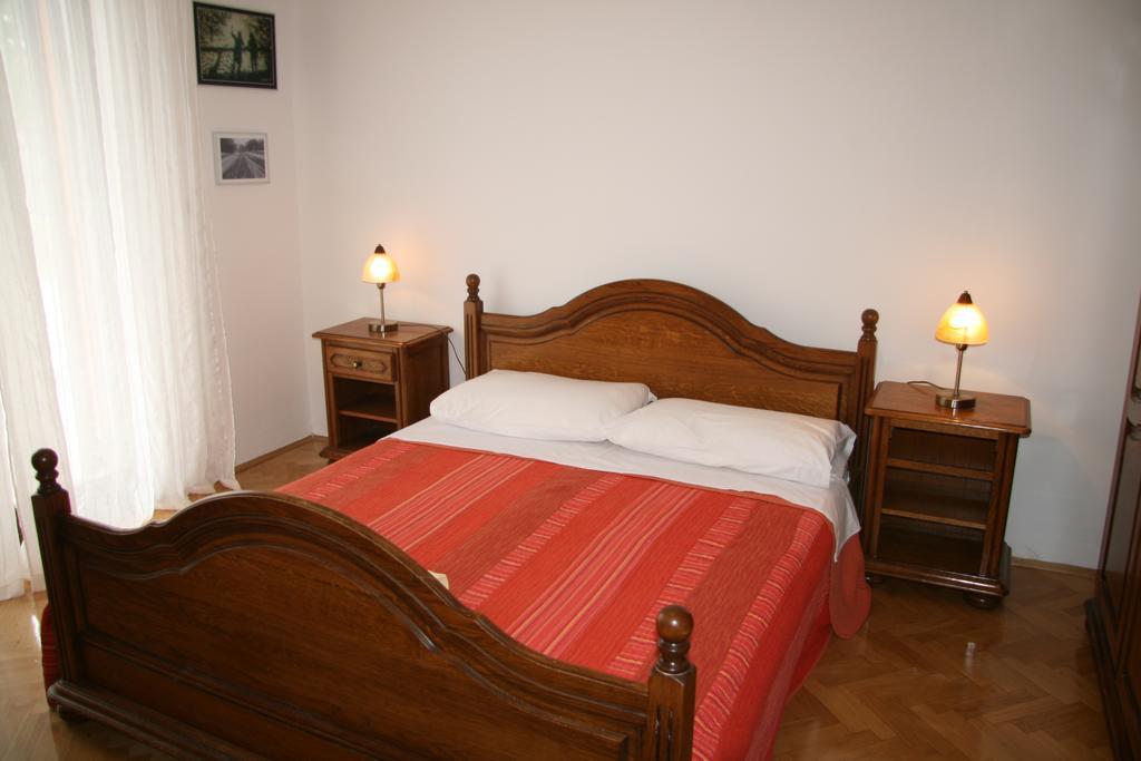 קרק Apartments Karabaic Krk מראה חיצוני תמונה