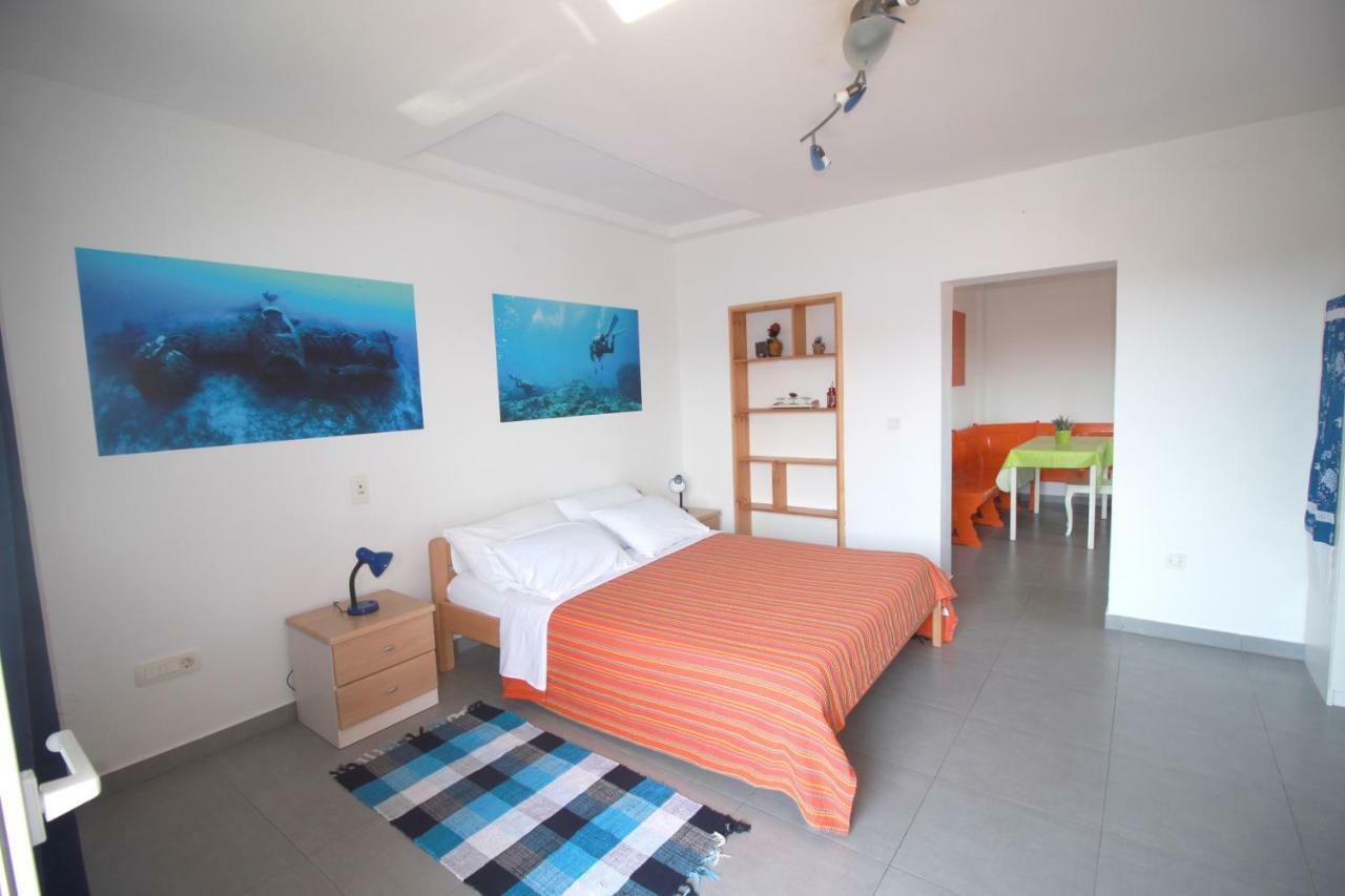 קרק Apartments Karabaic Krk מראה חיצוני תמונה