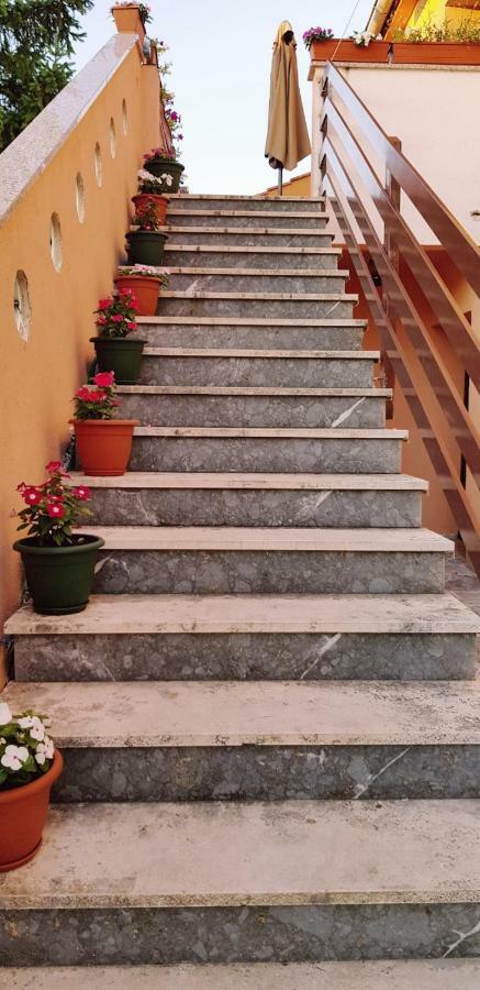 קרק Apartments Karabaic Krk מראה חיצוני תמונה