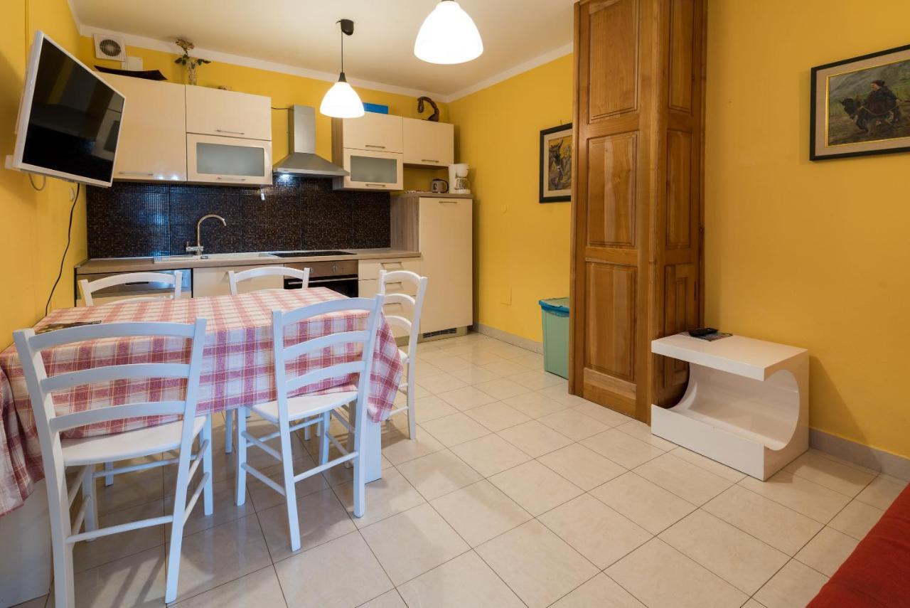 קרק Apartments Karabaic Krk מראה חיצוני תמונה
