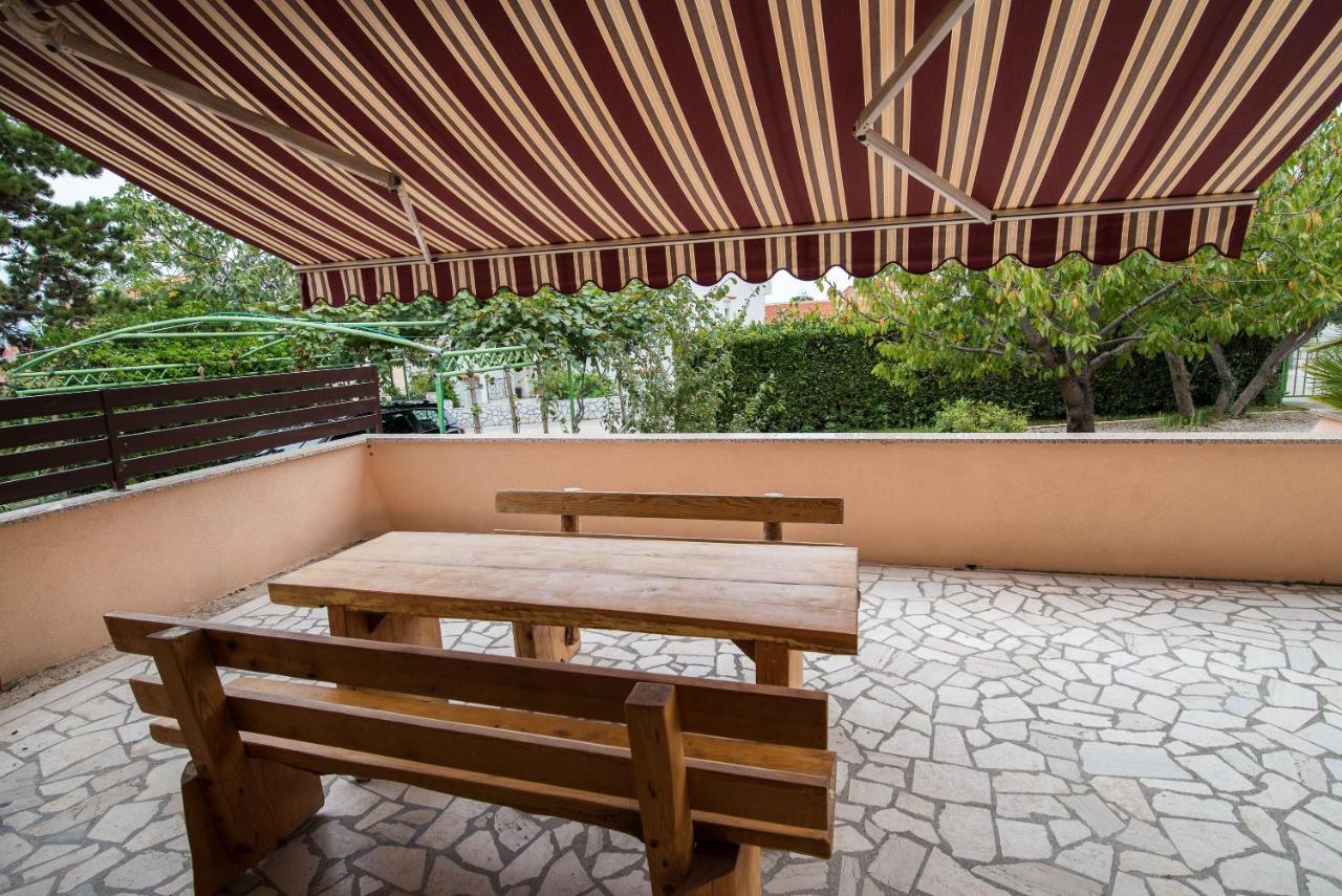 קרק Apartments Karabaic Krk מראה חיצוני תמונה