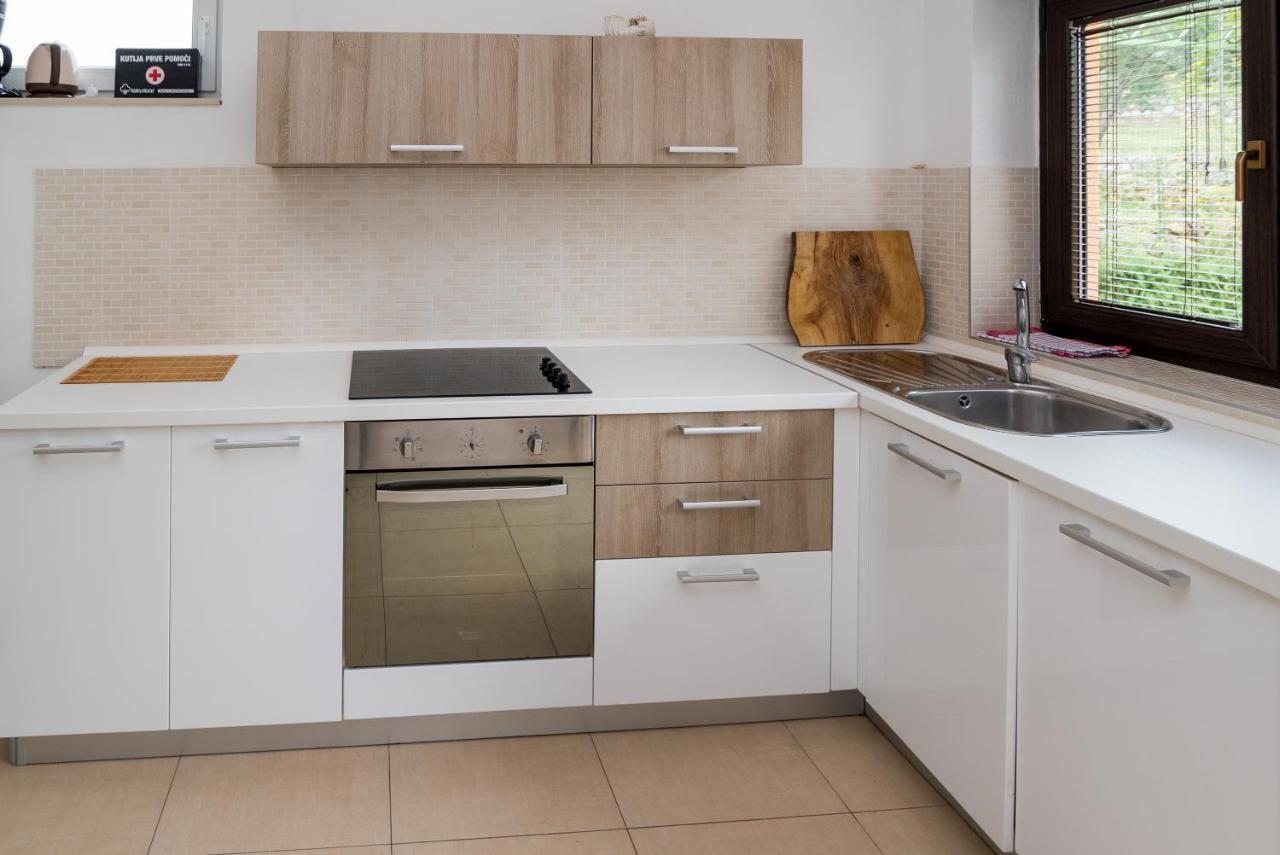 קרק Apartments Karabaic Krk מראה חיצוני תמונה